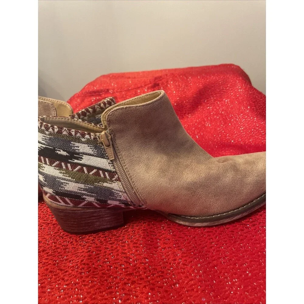 Roper Womens Sedona Brown Round Toe Cowgirl Western Print Ankle Boots size 9.5